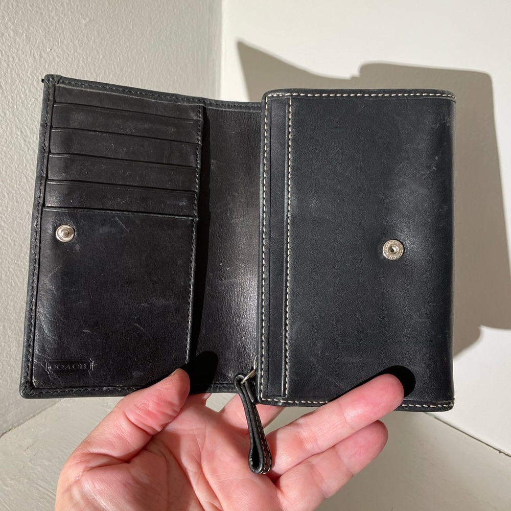 Coach Wallet - Picture 4 of 8
